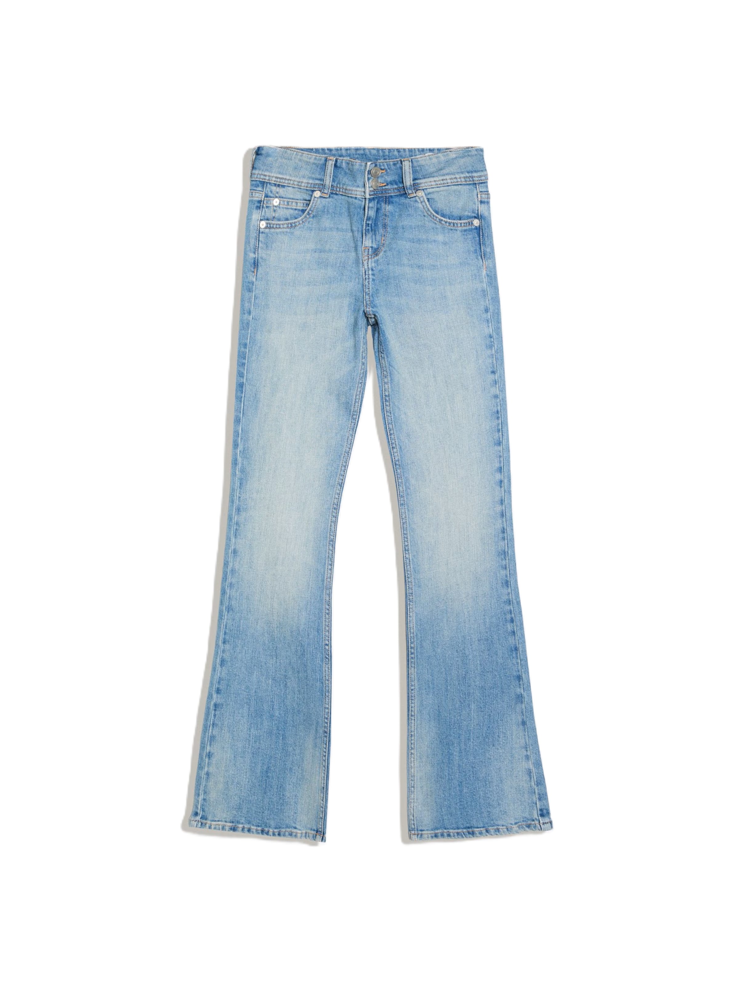 Bershka Boot cut Jeans in Blue: front