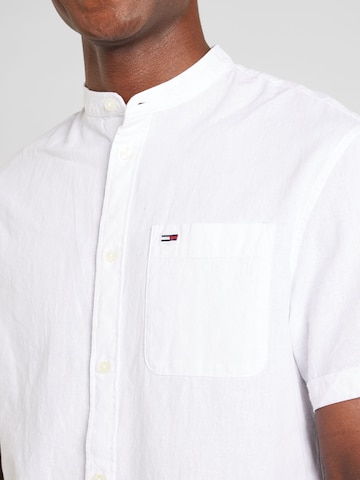 Tommy Jeans Klasický střih Košile 'MAO' – bílá
