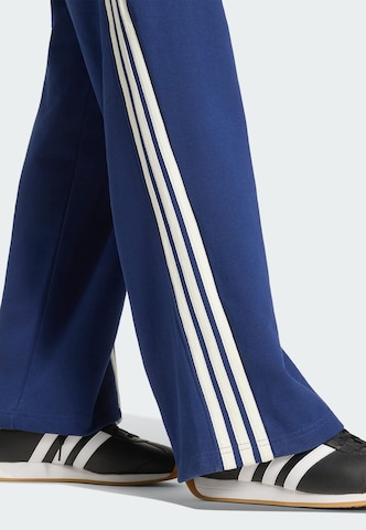 ADIDAS SPORTSWEAR Loosefit Urheiluhousut värissä sininen