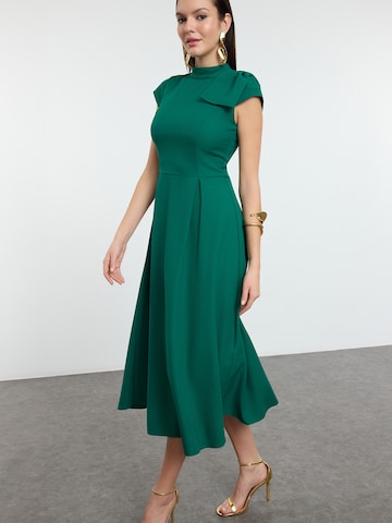 Trendyol Šaty – zelená