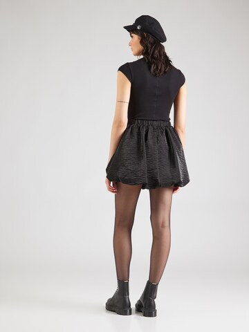 VILA Skirt in Black