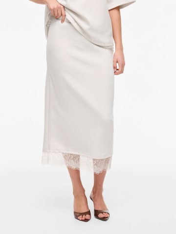 Gonna 'VIEwie' di VILA in grigio: frontale