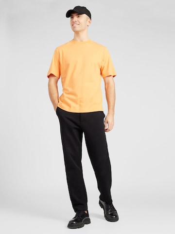 JACK & JONES - Camiseta 'SIGNAL' en naranja