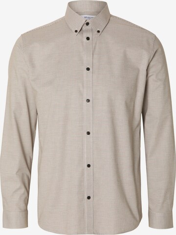 Coupe regular Chemise 'Sirius' SELECTED HOMME en beige : devant