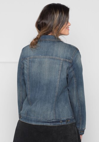 SHEEGO Jeansjacke in Blau