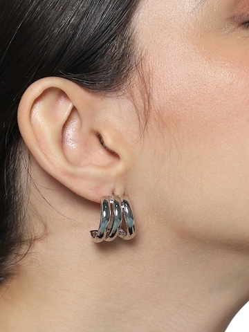 SOHI Fülbevalók 'Jayashree' - ezüst: elől