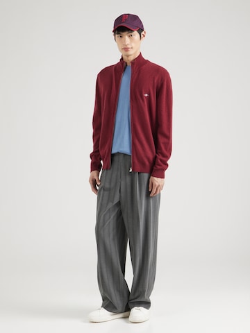 Vestes en maille GANT en rouge