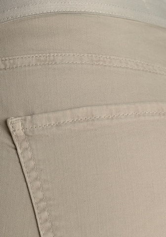 MAC Slimfit Jeans in Beige