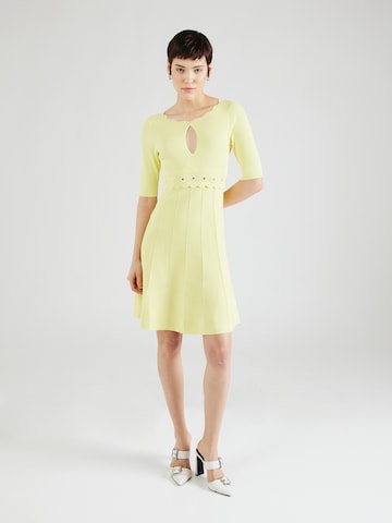 Liu Jo Knitted dress in Yellow: front