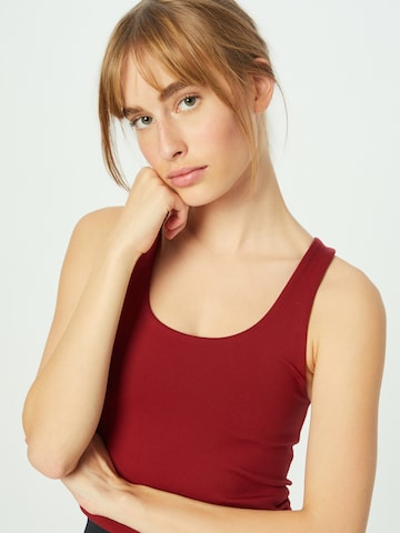 Girlfriend Collective Sporttop 'LUXE' in Rot
