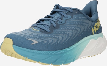 Chaussure de course 'ARAHI' Hoka One One en bleu : devant