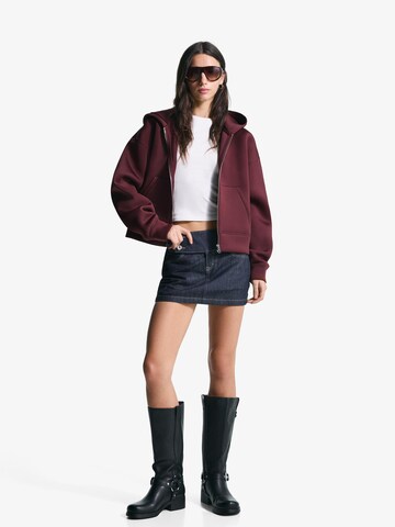 Bershka Jopa na zadrgo | rdeča barva