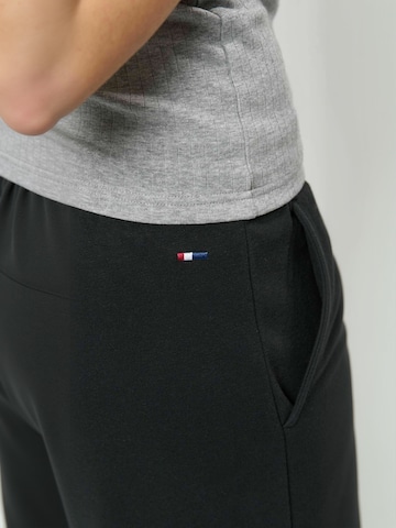 U.S. POLO ASSN. Regular Housut ' UWLenette ' värissä musta