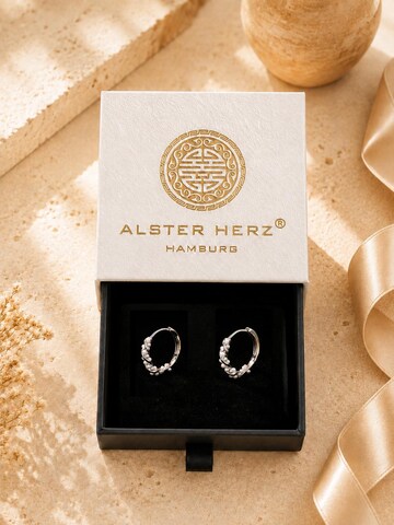 Alster Herz Earrings 'Copenhagen Pearl Whisper' in Silver
