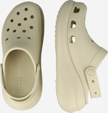 Crocs Pantofle 'Classic Crush' – béžová