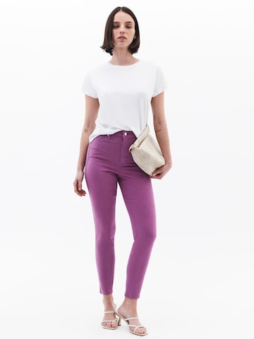 Skinny Jean OXXO en violet