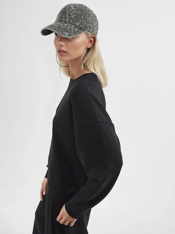 Busem - Sweatshirt em preto