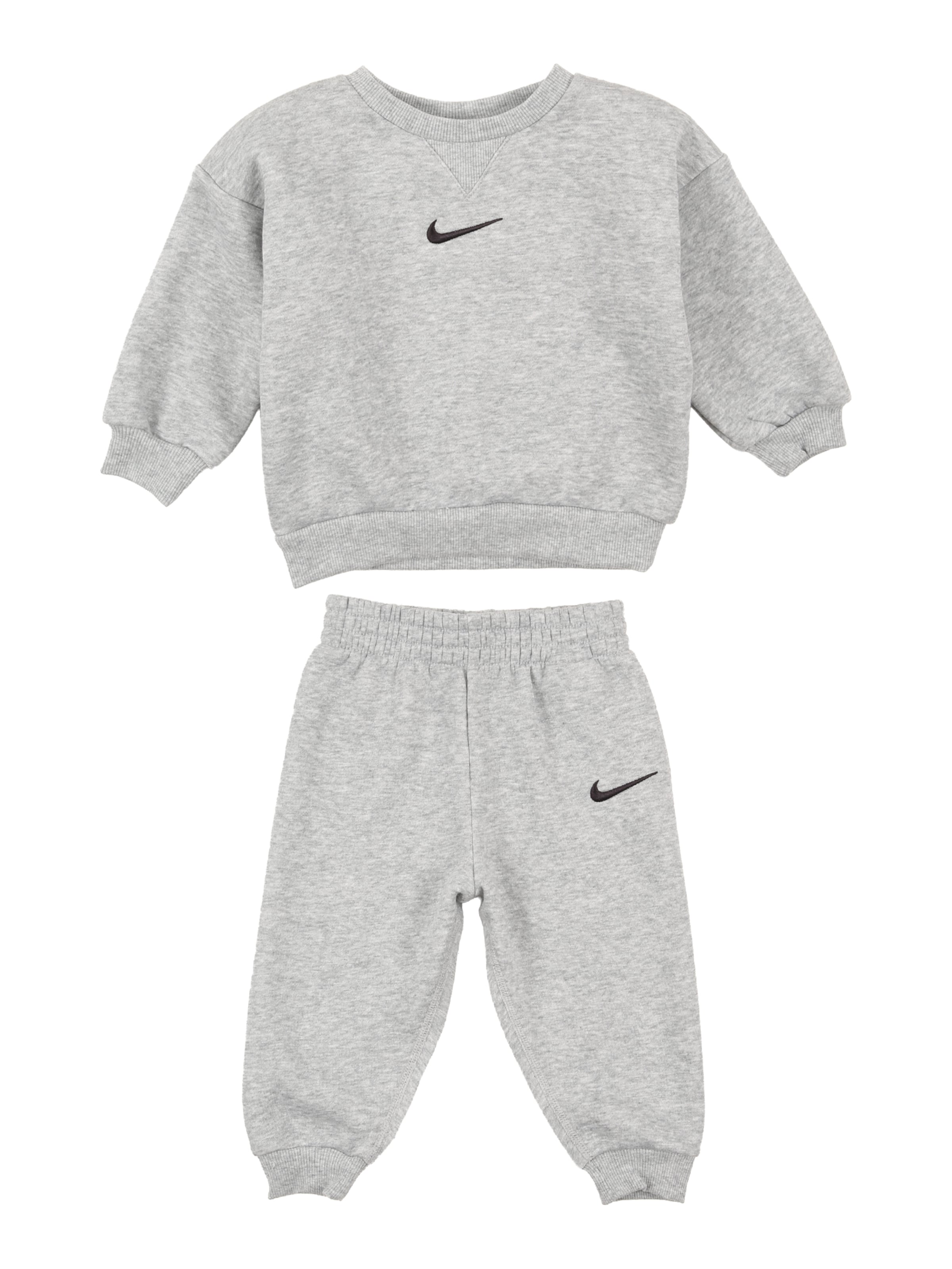Nike Sportswear Joggingpak 'ESSENTIAL' in Grijs: voorkant