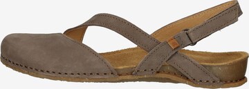 EL NATURALISTA Sandals in Brown