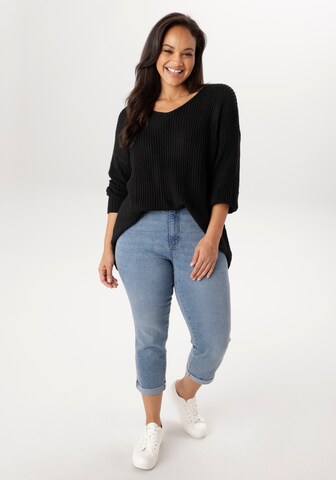 Aniston Sweater in Black