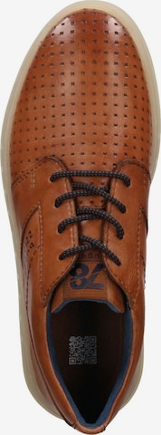 Chaussure de sport à lacets bugatti en marron