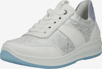 Baskets basses ARA en blanc : devant