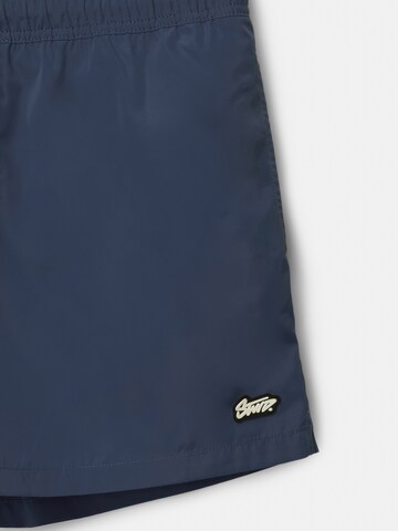 Pull&Bear Badeshorts in Blau