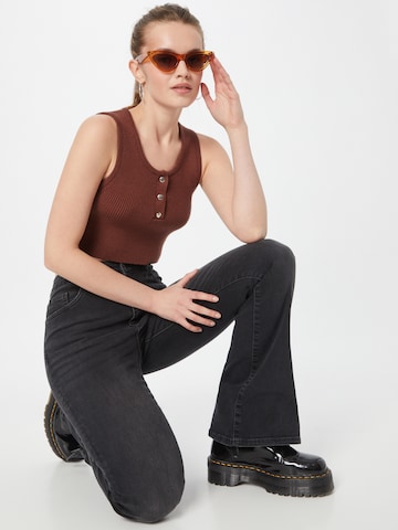 NU-IN Flared Jeans in Schwarz