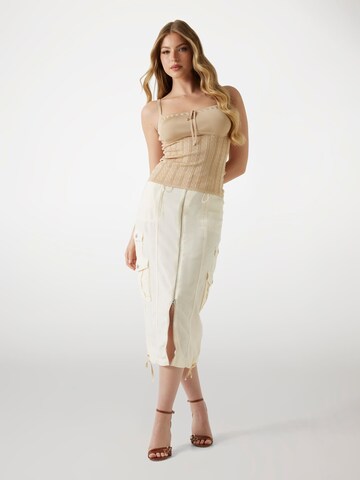 GUESS Sticktop in Beige