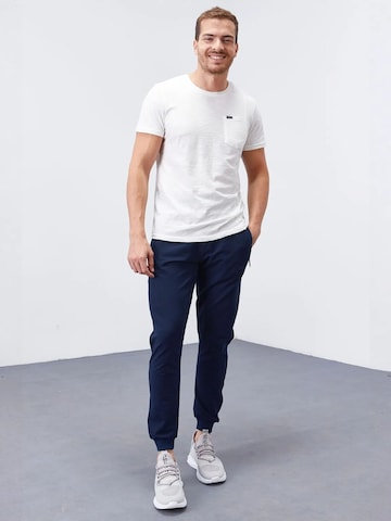 Tommy Life - Skinny Calças de desporto 'Jogginghose' em azul