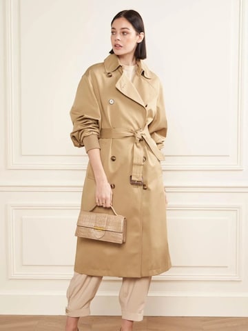 Borsa a mano 'Lancaster Sac baguette A rabat avec fermoir M Croco Ily Naturel' di LANCASTER Paris in beige