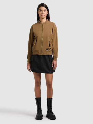 khujo - Chaqueta de entretiempo 'INIE' en verde