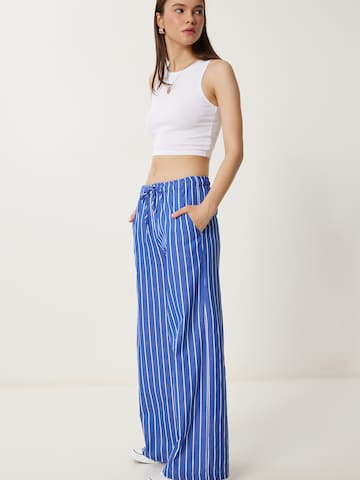 Happiness İstanbul Wide leg Byxa i blå
