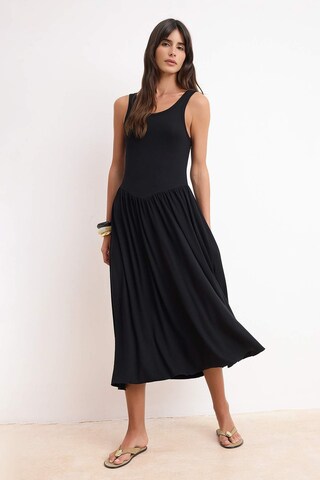 Trendyol Dress in Black: front