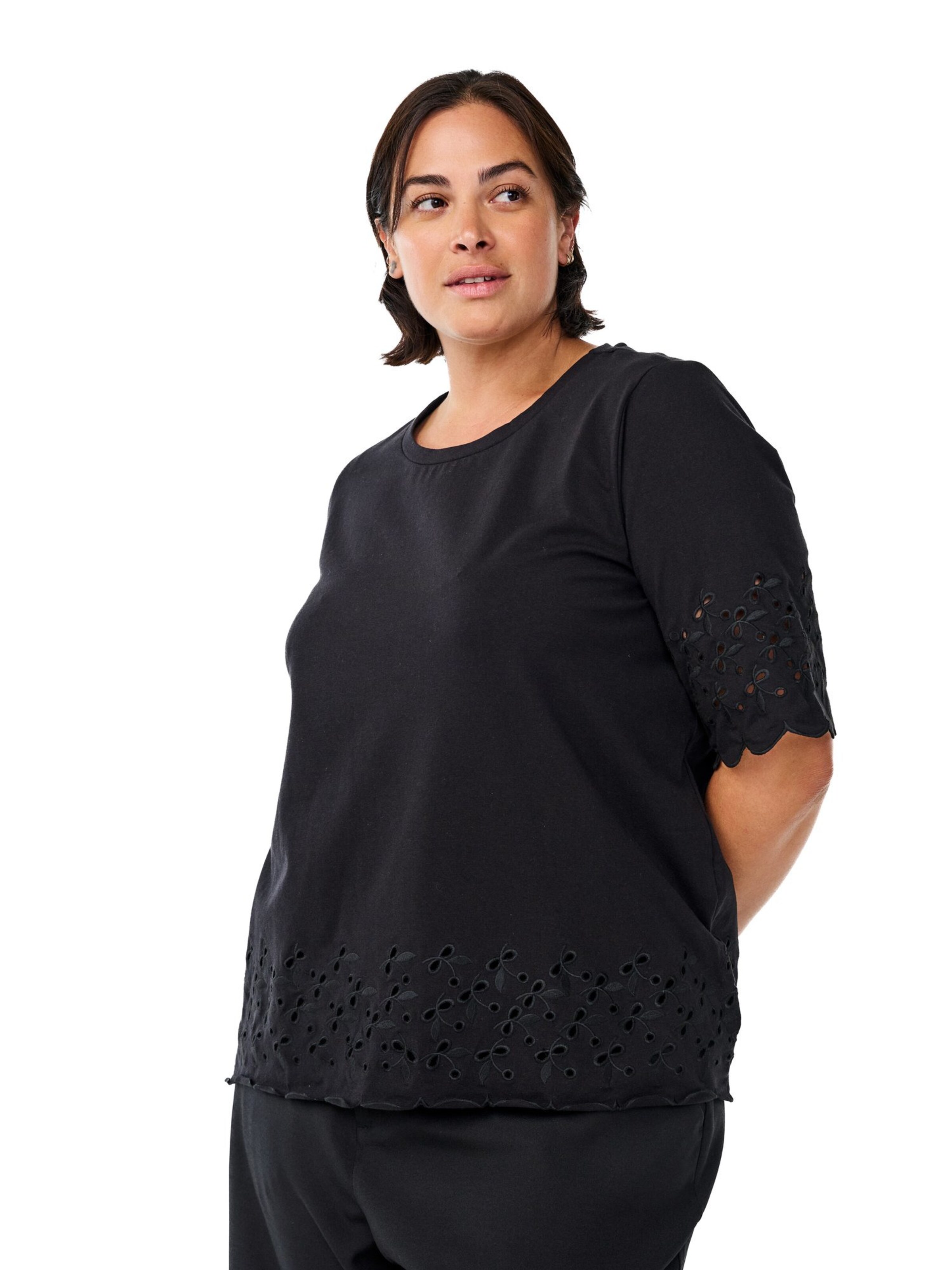 Zizzi Shirt in Schwarz: Vorderseite