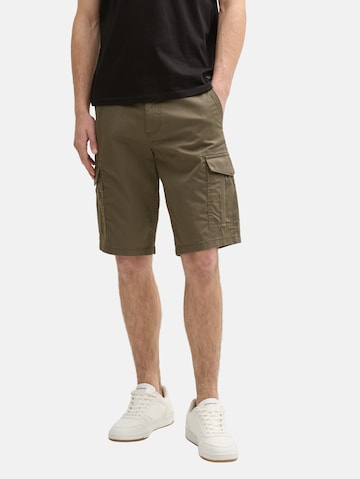 TOM TAILOR Loose fit Cargo trousers in Green: front