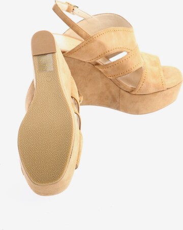 Bruno Premi Sandals & High-Heeled Sandals in 40 in Beige