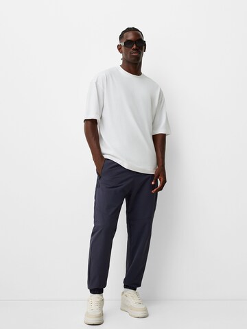 Regular Pantalon Bershka en bleu