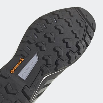 ADIDAS TERREX - Sapato baixo 'Skychaser 2.0' em preto