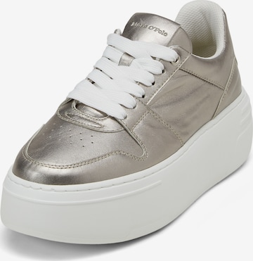 Marc O'Polo Sneakers laag in Goud: voorkant