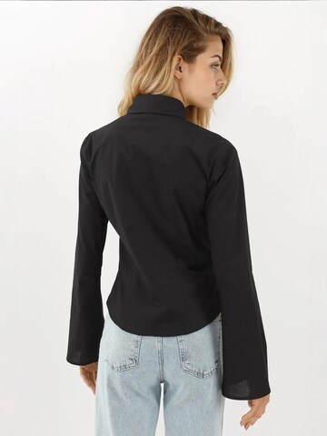 Camicia da donna 'Hemden' di Hiccup in nero