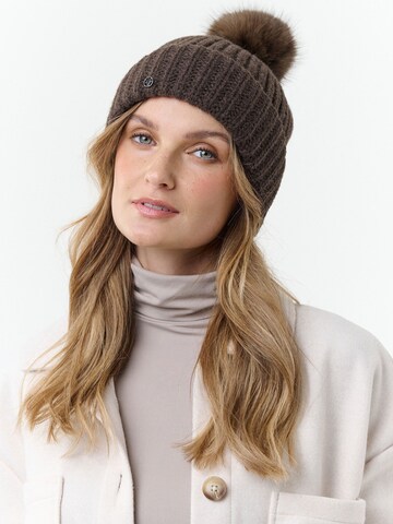 LOEVENICH Beanie in Brown: front