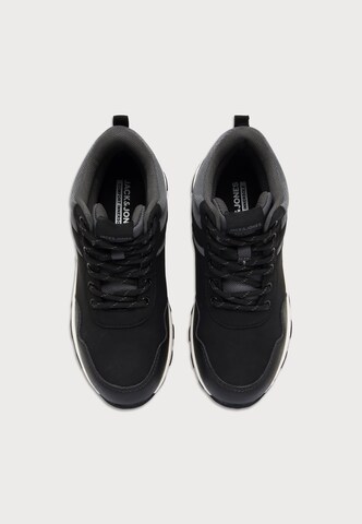 Cizme 'JFWTREK' de la Jack & Jones Junior pe negru