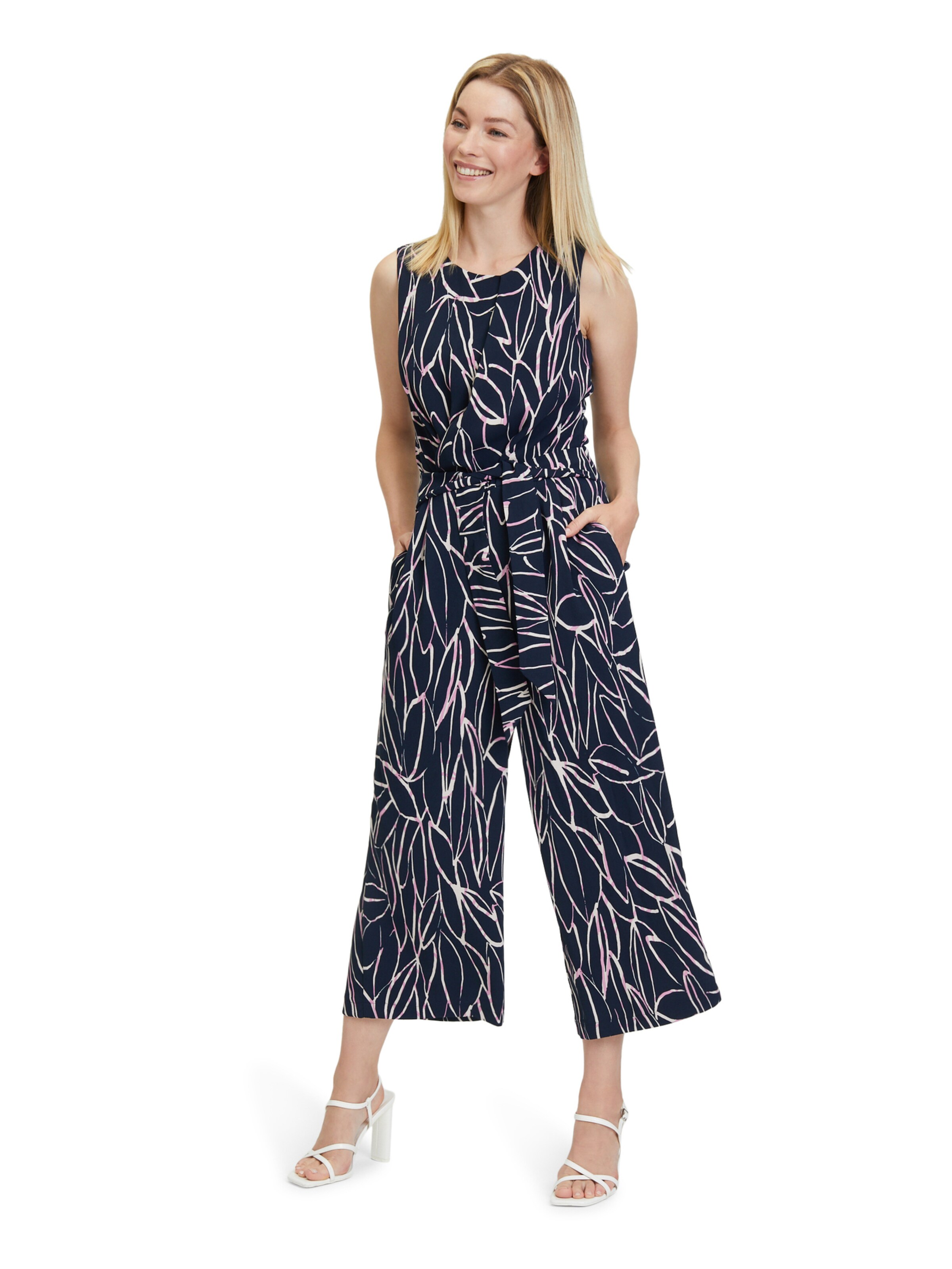Betty & Co Jumpsuit in Blauw: voorkant