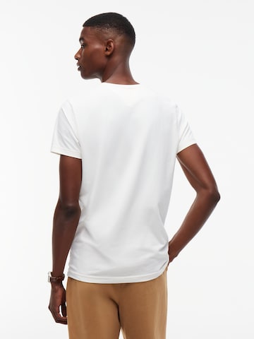 TOMMY HILFIGER Slim fit Koszulka w kolorze beżowy