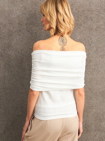 Cool & Sexy T-shirt i vit