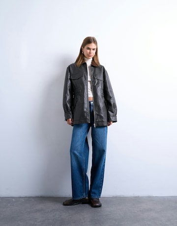 TOPSHOP Демисезонная куртка 'FREJ' в Черный