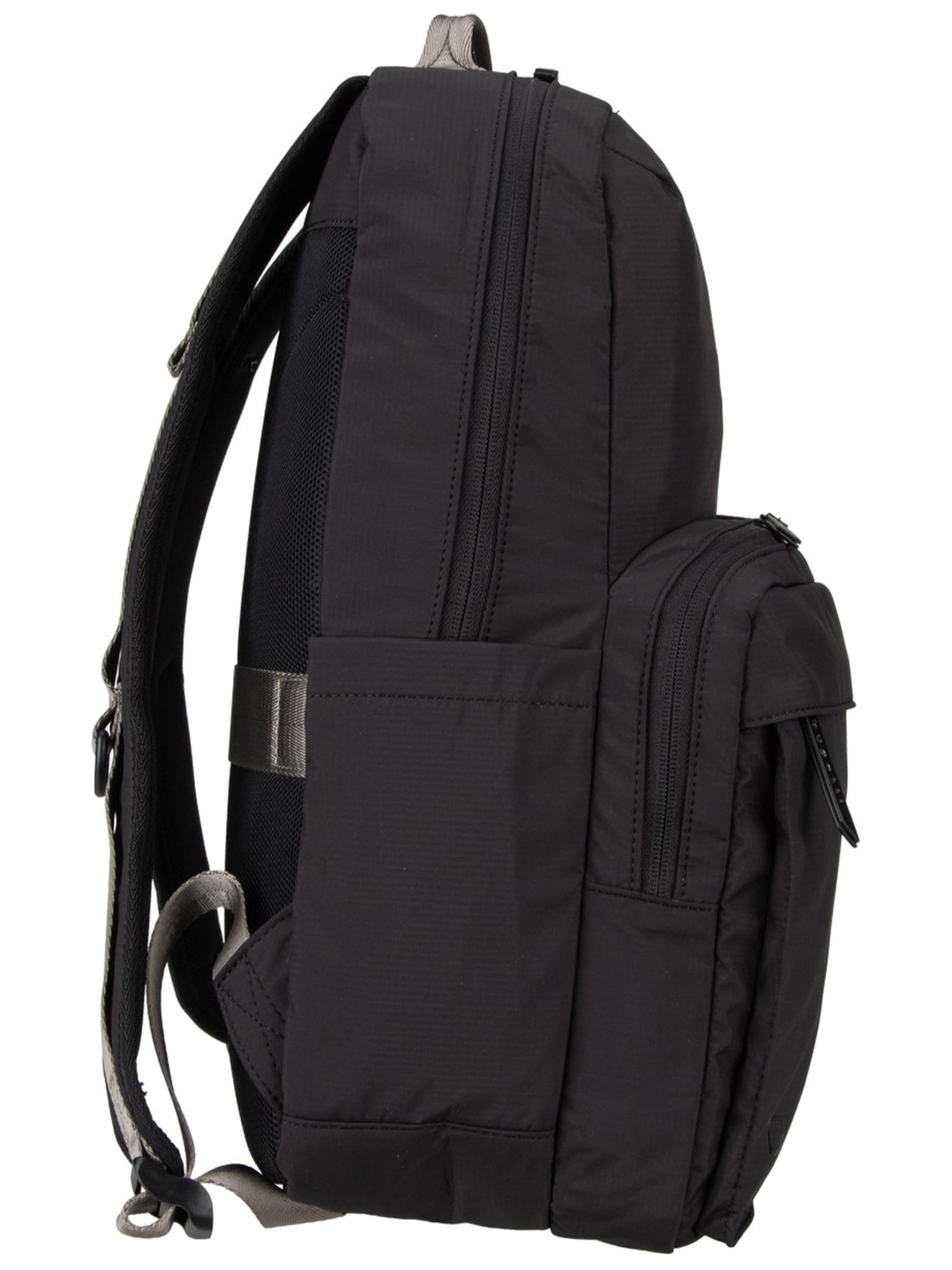 bugatti Rucksack in Schwarz