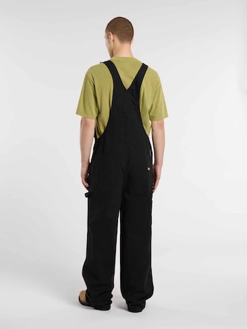 regular Pantaloni con pettorina di DICKIES in nero