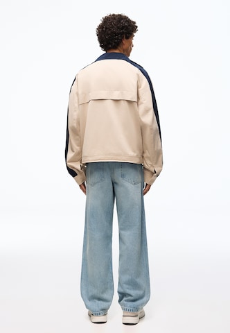 Bershka Loosefit Jeans in Blauw